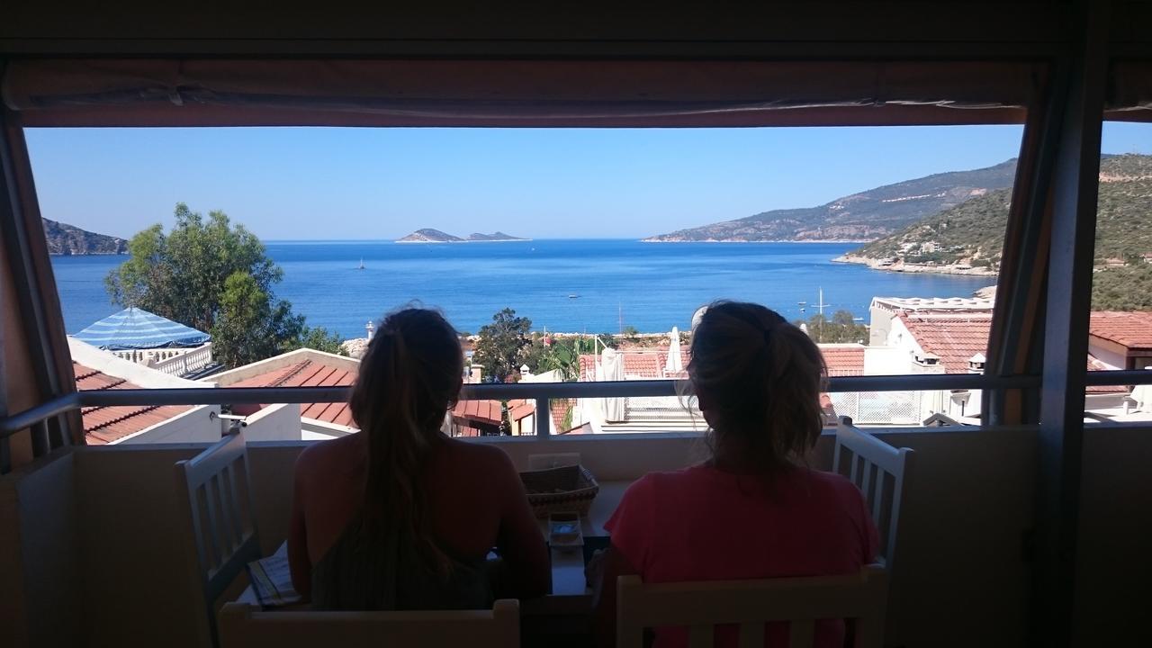 The White House Kalkan Exteriör bild